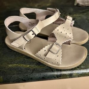 FOOTMATES Ariel and Eco-Ariel Waterproof Sandals for Girls gold